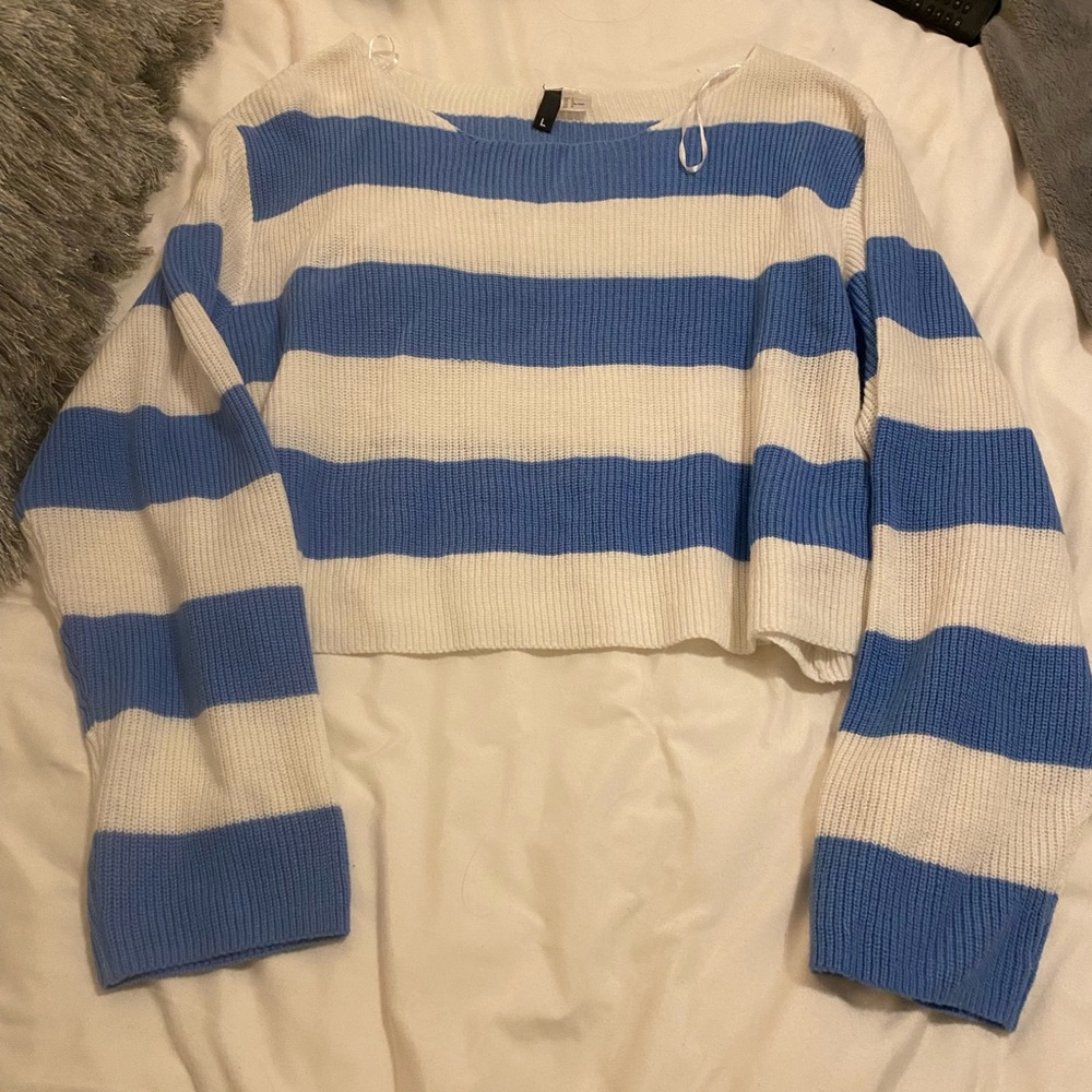 Stripped cropped sweater